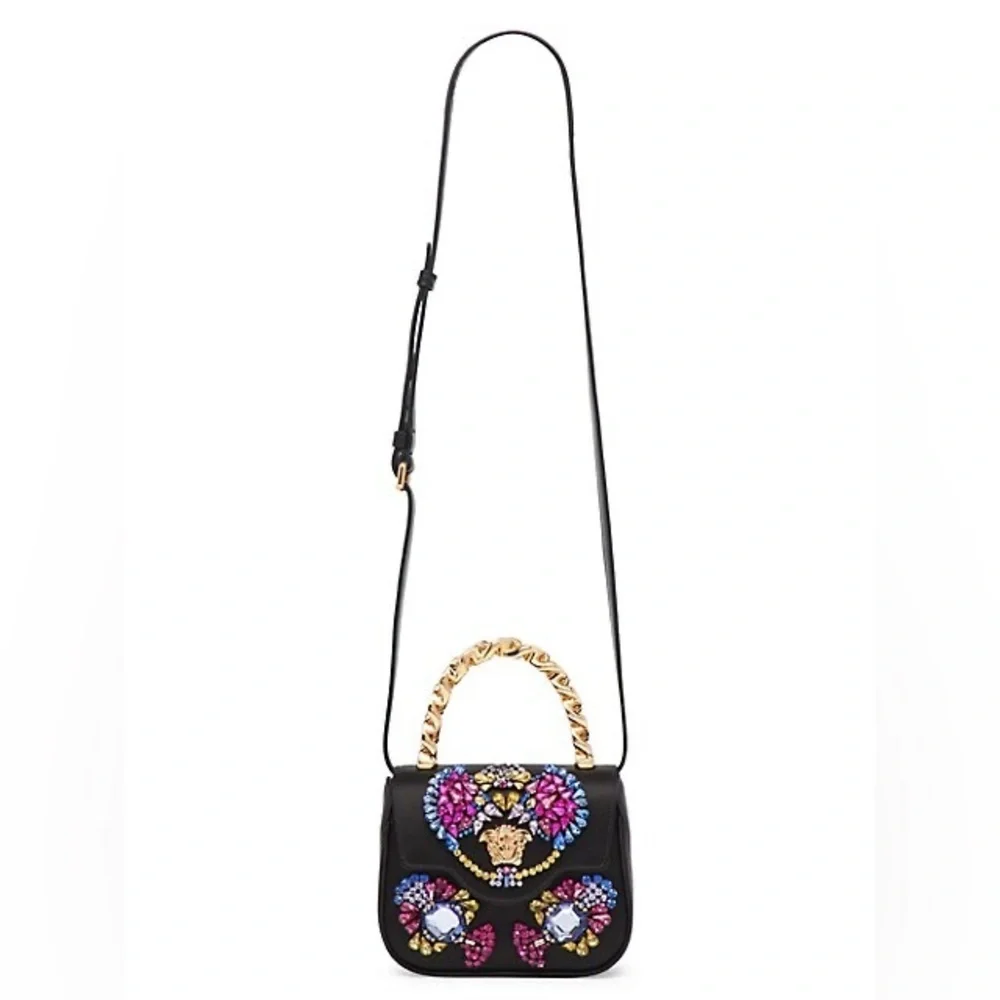 Versace bag comes with tags and dust bag - Picture 2 of 10